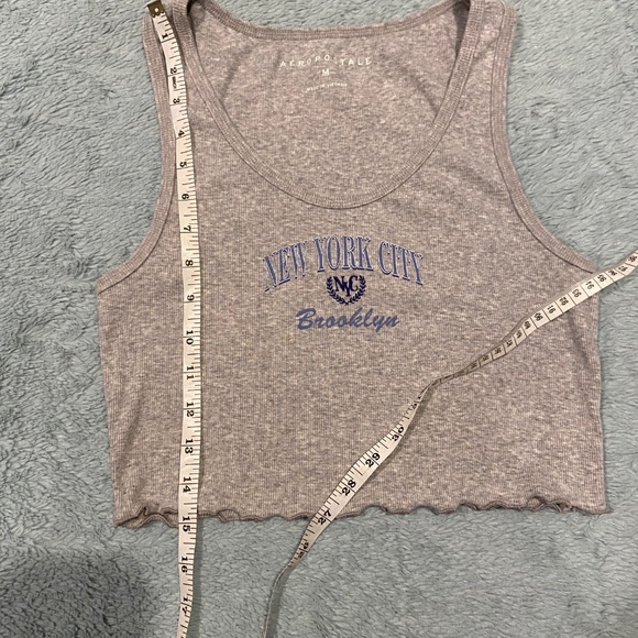 Aéropostale New York City Brooklyn Cropped Grey Ribbed Tank Top – Size Small - Picture 8 of 8